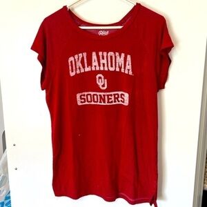 🏈 3/$30 🏈 University of Oklahoma T-Shirt, Size Large